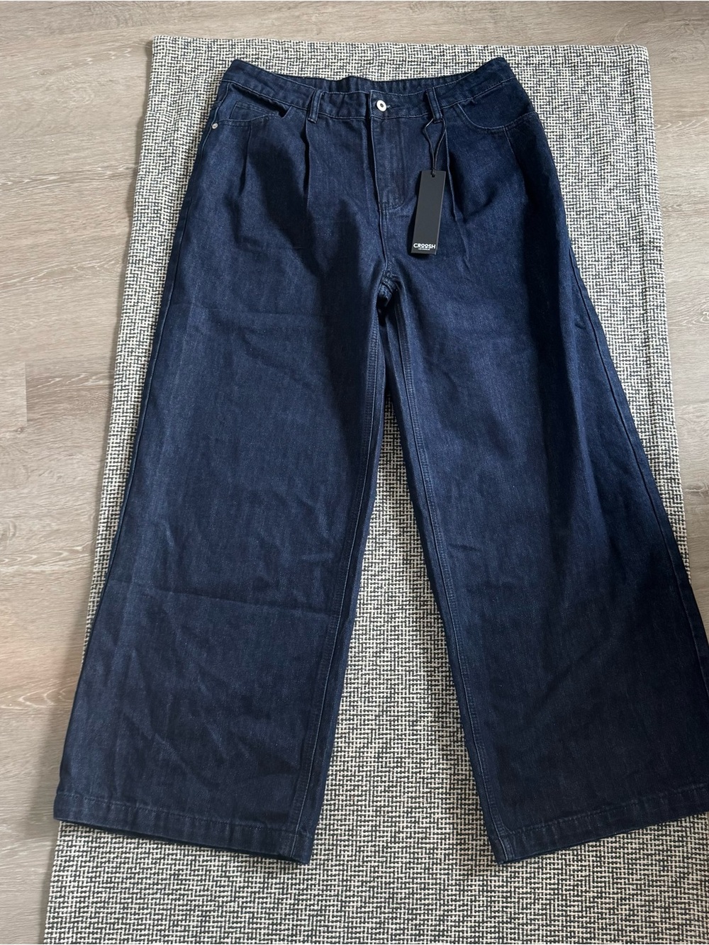 NWT Croosh Signature Baggy Pleated Jeans Dark Wash women xl Unisex